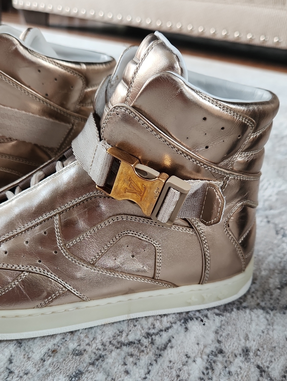 Louis Vuitton High Top Gold Lesther Sneakers, Size 6 1/2 - Picture 3 of 11